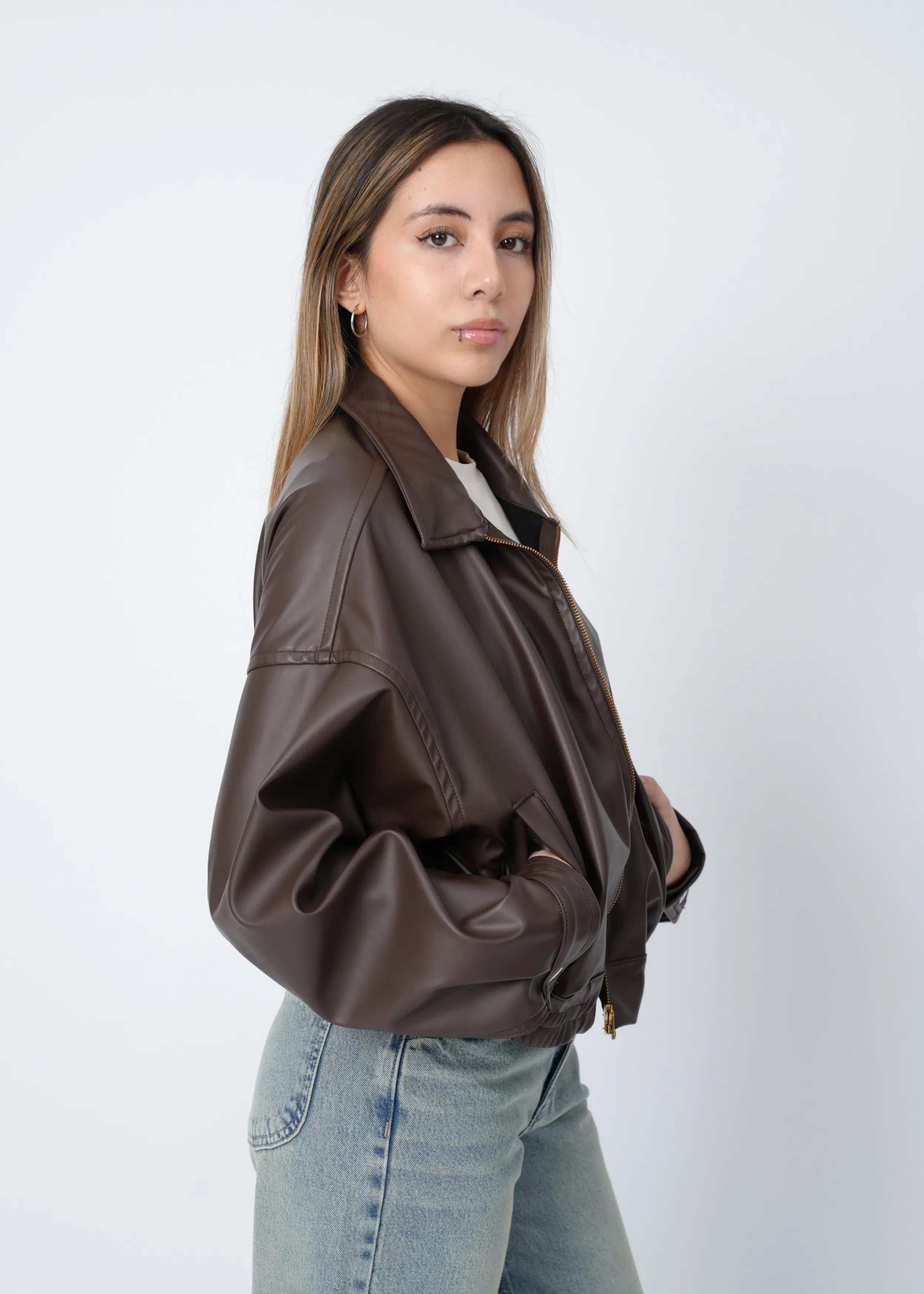 CASACA BOMBER CUERINA - MARRÓN